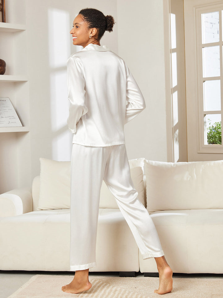 Reine Seide Knöpfe Damen Pyjamas