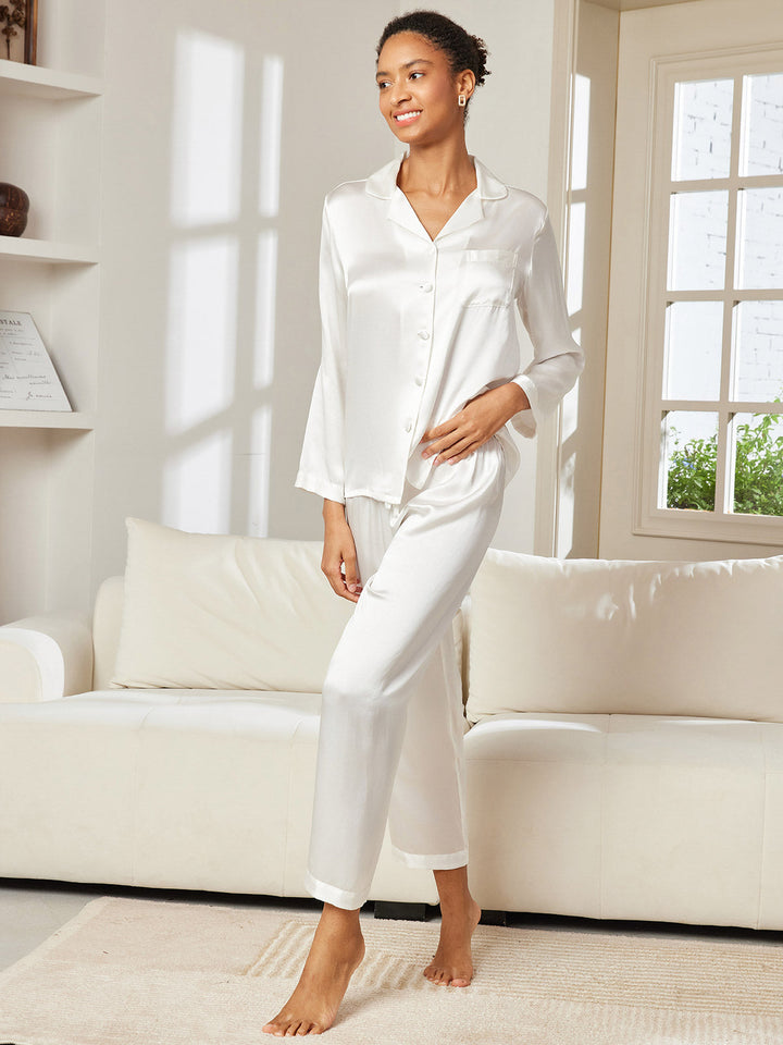 Reine Seide Knöpfe Damen Pyjamas