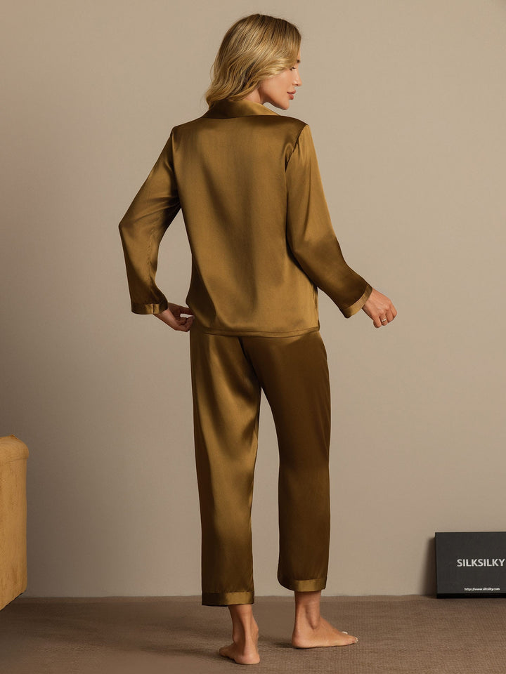 Reine Seide Knöpfe Damen Pyjamas