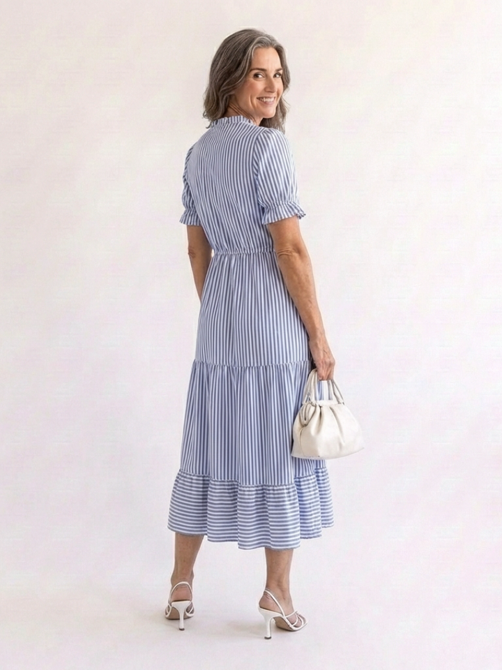 Dakota | Kurzärmliges gestreiftes, schichtetes Midikleid