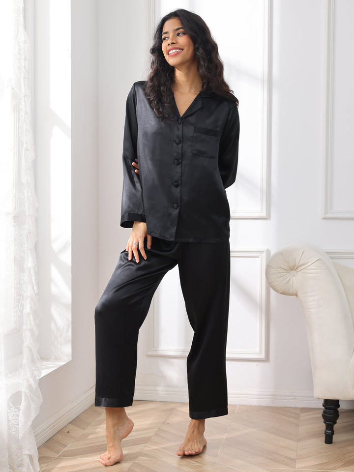 Reine Seide Knöpfe Damen Pyjamas