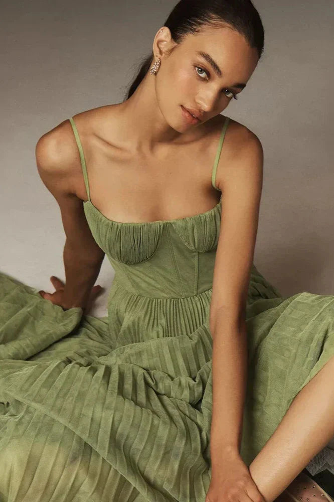 Isabella | Plissiertes Tüll-Midikleid