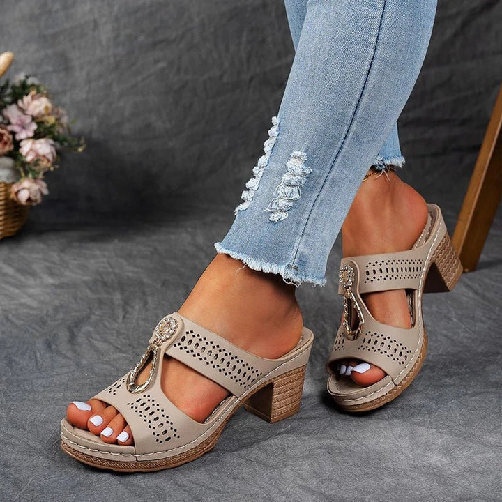 Faith | Schicke orthopädische Damensandalen