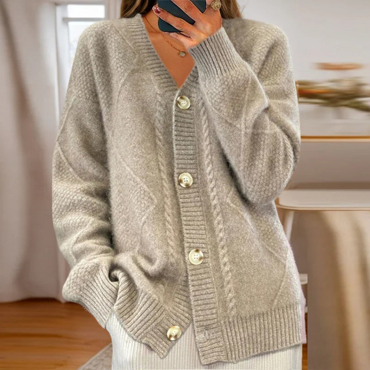Eloise | Gemütlicher Kabelstrick-Cardigan