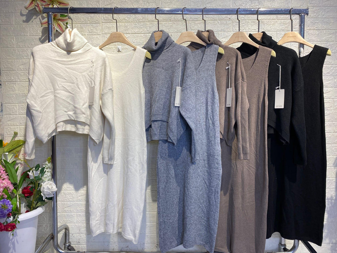 Thalina | Zweiteiliges String-Set mit Kleidung und Pullover